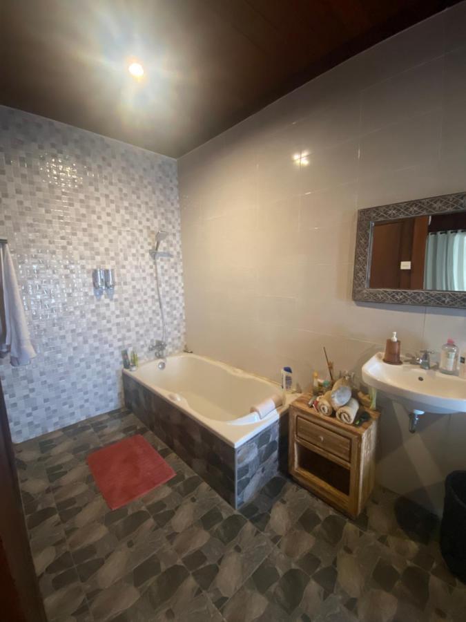 Villa Jepun Ubud Exteriör bild